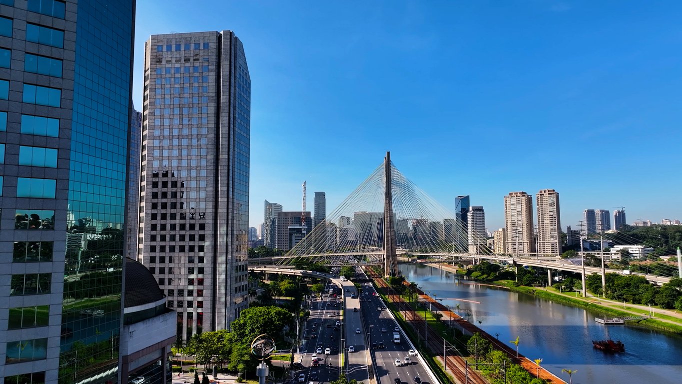 Sao Paulo skyline - Megaport